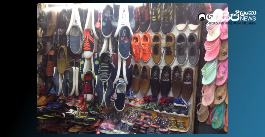 a-free-pair-of-shoes-from-the-government-for-school-students-and-parents