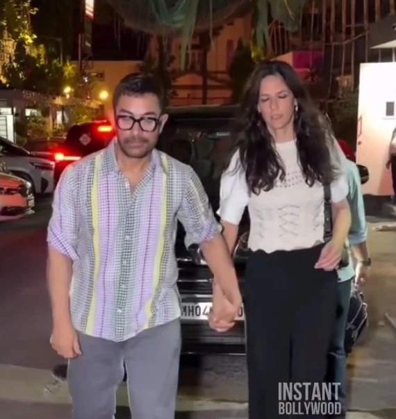 aamir-khan-signs-3rd-marriage-at-a-function-with-children