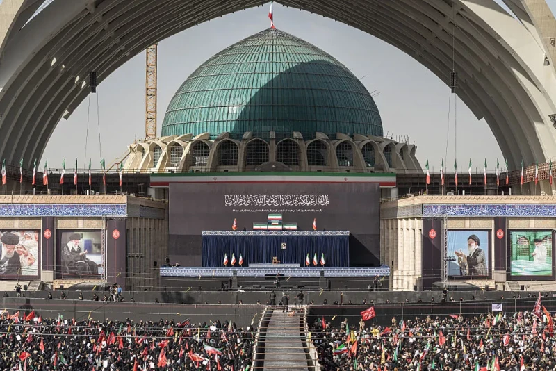 khameneis-funeral-turns-into-a-hate-rally-against-america