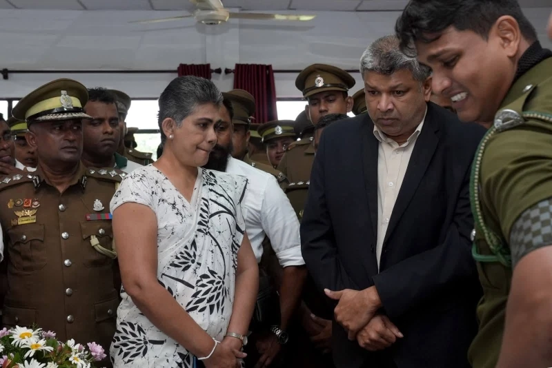 the-8th-official-also-died-yesterday---the-minister-also-cried-photos