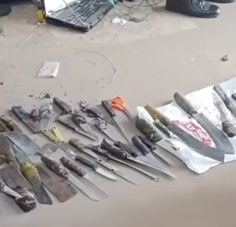 negombo-prison-investigations-in-a-new-direction-with-the-discovery-of-a-bag-of-iron-knives