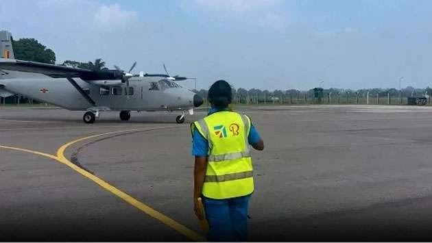 a-request-from-the-air-force-not-to-fly-kites-in-those-areas-after-an-airplane-entangled-with-kites-in-ratmalana
