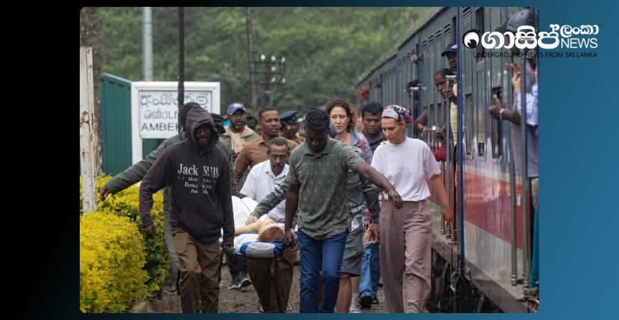 i-went-to-take-a-selfie-on-the-udara-train-and-fell-and-got-injured