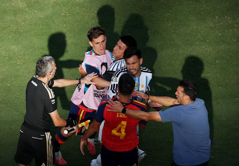 defeated-argentina-angry-football-world-cup-ending-only-a-fight