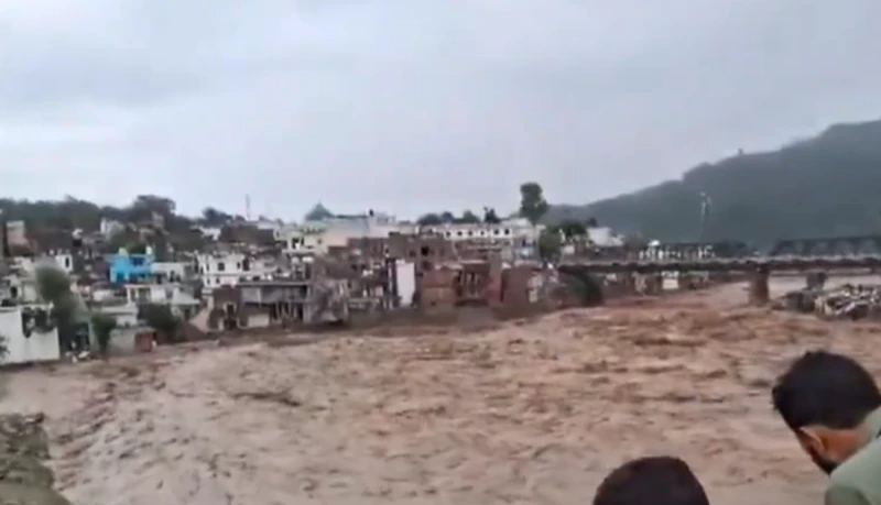 19-dead-in-indias-nagaland-and-jammu-kashmir-floods