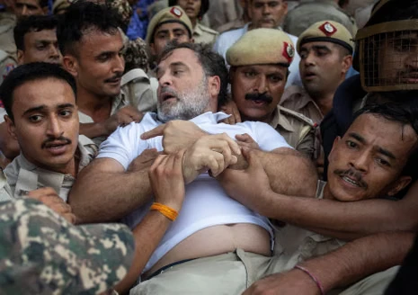 indian-opposition-leader-rahul-gandhi-has-been-arrested-by-the-police-during-a-protest-near-the-official-residence-of-indian-prime-minister-narendra-modi