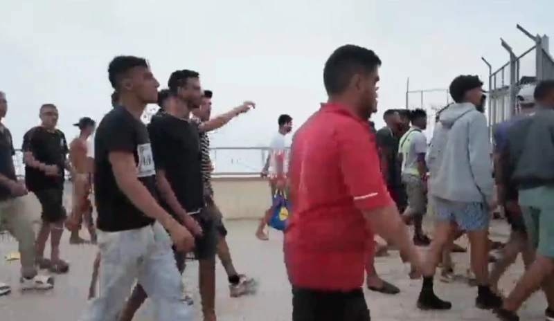 the-crisis-caused-by-the-migration-of-thousands-of-people-from-morocco-to-spain-deceived-by-social-media-messages