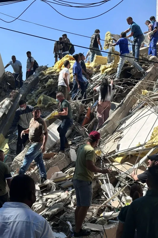 74-earthquake-kills-111-in-colombia