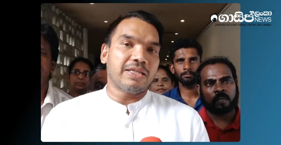 theyre-going-to-let-me-in-before-12-for-fear-of-a-large-crowd-coming-to-anuradhapura