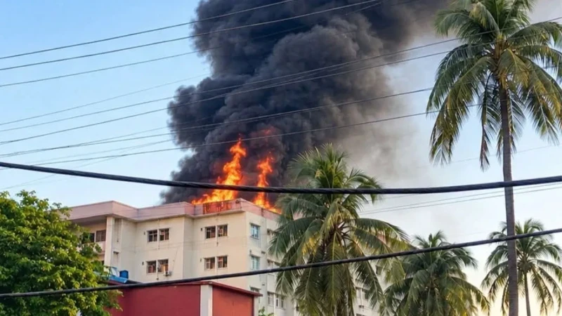 6-people-including-a-young-child-die-in-bangladesh-hospital-fire