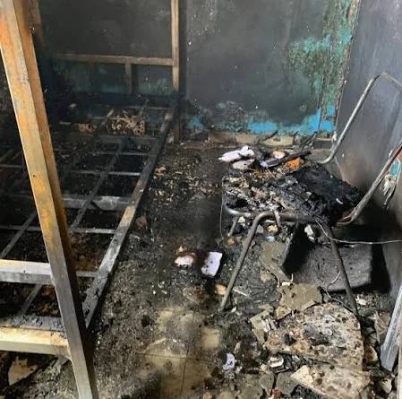 6-people-including-a-young-child-die-in-bangladesh-hospital-fire