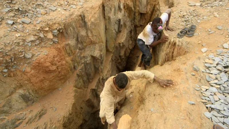 82-missing-after-illegal-gold-mine-collapses-in-sudan
