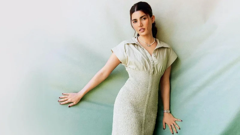 salman-khans-sisters-daughter-alise-agnihotri-to-star-in-a-film