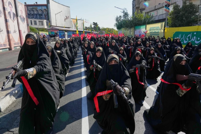 iranian-women-receive-military-training-to-fight-trump