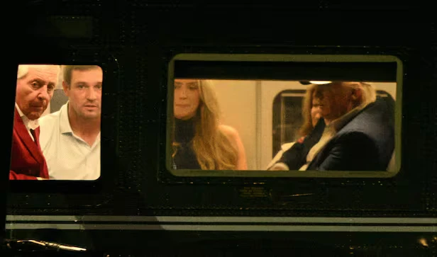 the-sexiest-golfer-in-the-world-arrives-with-trump