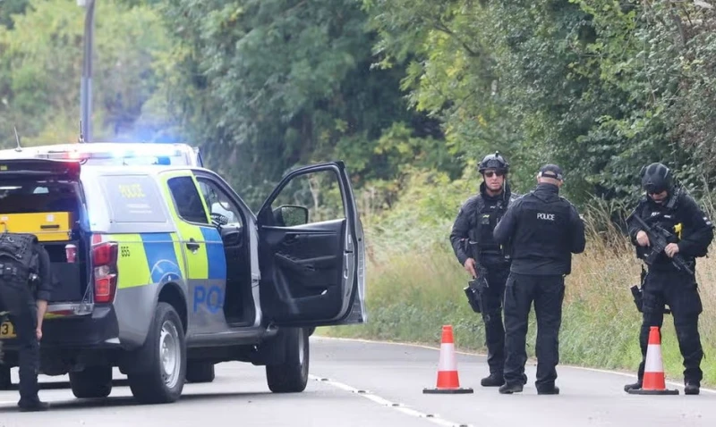 counter-terrorism-operation-underway-at-raf-fairford-air-base-in-britain