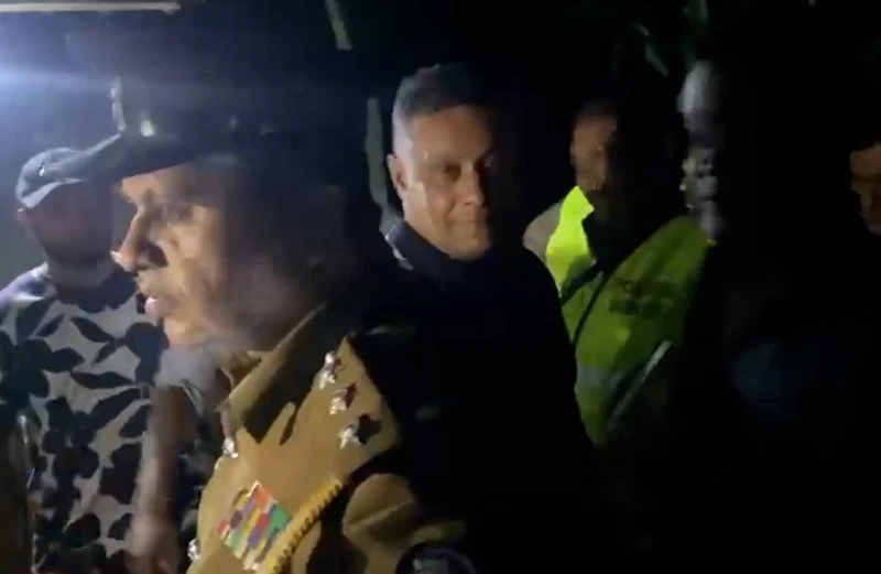 asp-olugala-raids-the-homes-of-shooters-caught-in-kosgoda-while-on-their-way-to-a-game-in-the-middle-of-the-night