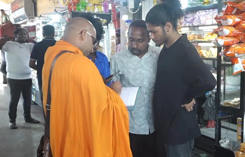 a-campaign-demanding-a-presidential-pardon-for-gnanasara-thero-has-garnered-one-million-signatures-in-devundara