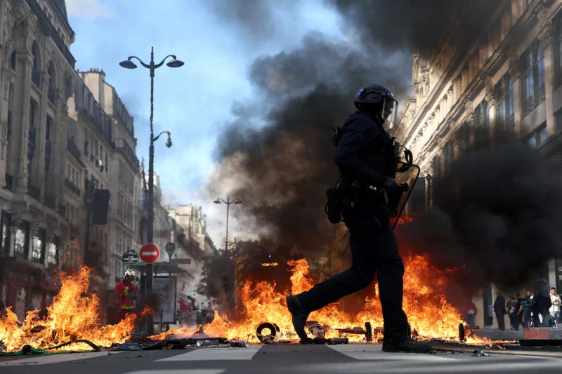 people-take-to-the-streets-in-france-italy-belgium-and-portugal-to-protest-the-high-cost-of-living-photos