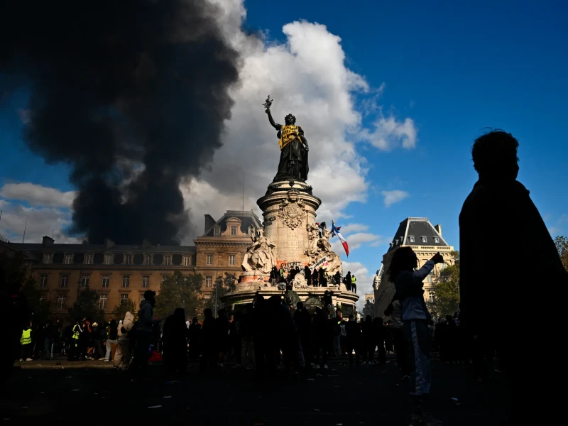 the-most-violent-protest-in-history-led-by-genz-in-france