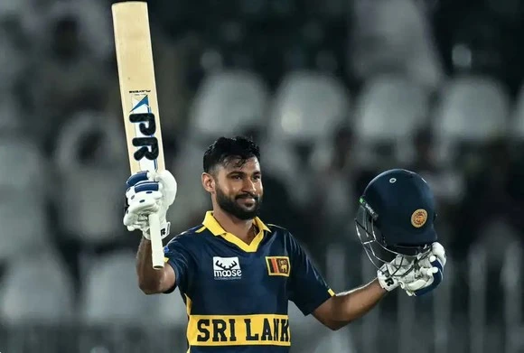sri-lanka-defeats-england-after-chasing-430-runs-scores-a-huge-victory