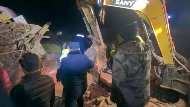 70-magnitude-earthquake-in-tibet-16-dead