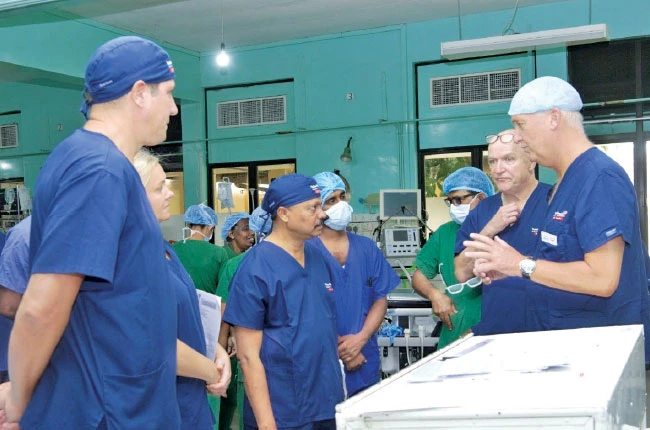 foreign-doctors-at-karapitiya-hospital-perform-highly-complex-heart-surgeries-on-15-sri-lankan-children