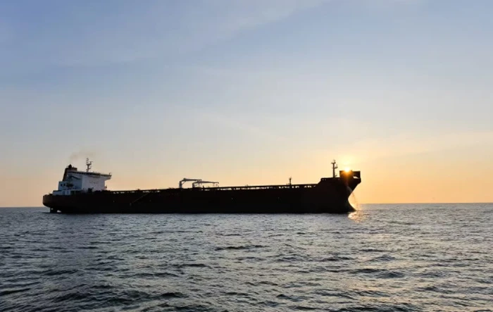 iranian-sailors-on-a-ship-stranded-in-the-south-seas-fell-ill-and-were-brought-to-galle