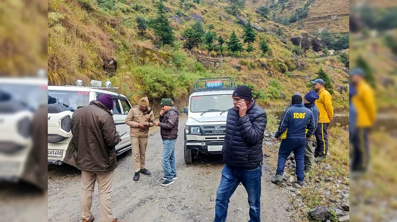 6-killed-in-helicopter-crash-in-northern-india